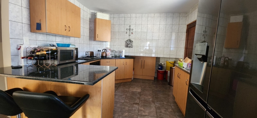 To Let 3 Bedroom Property for Rent in Cashan North West